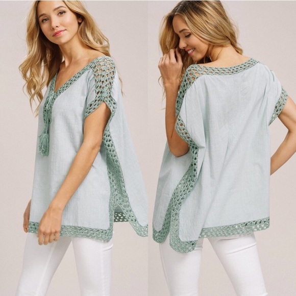 A MUST HAVE! Textured Hand Crochet Woven PonchoTOP - Picture 2 of 3